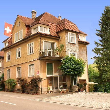 Villa Donkey Bnb Degersheim Exterior photo